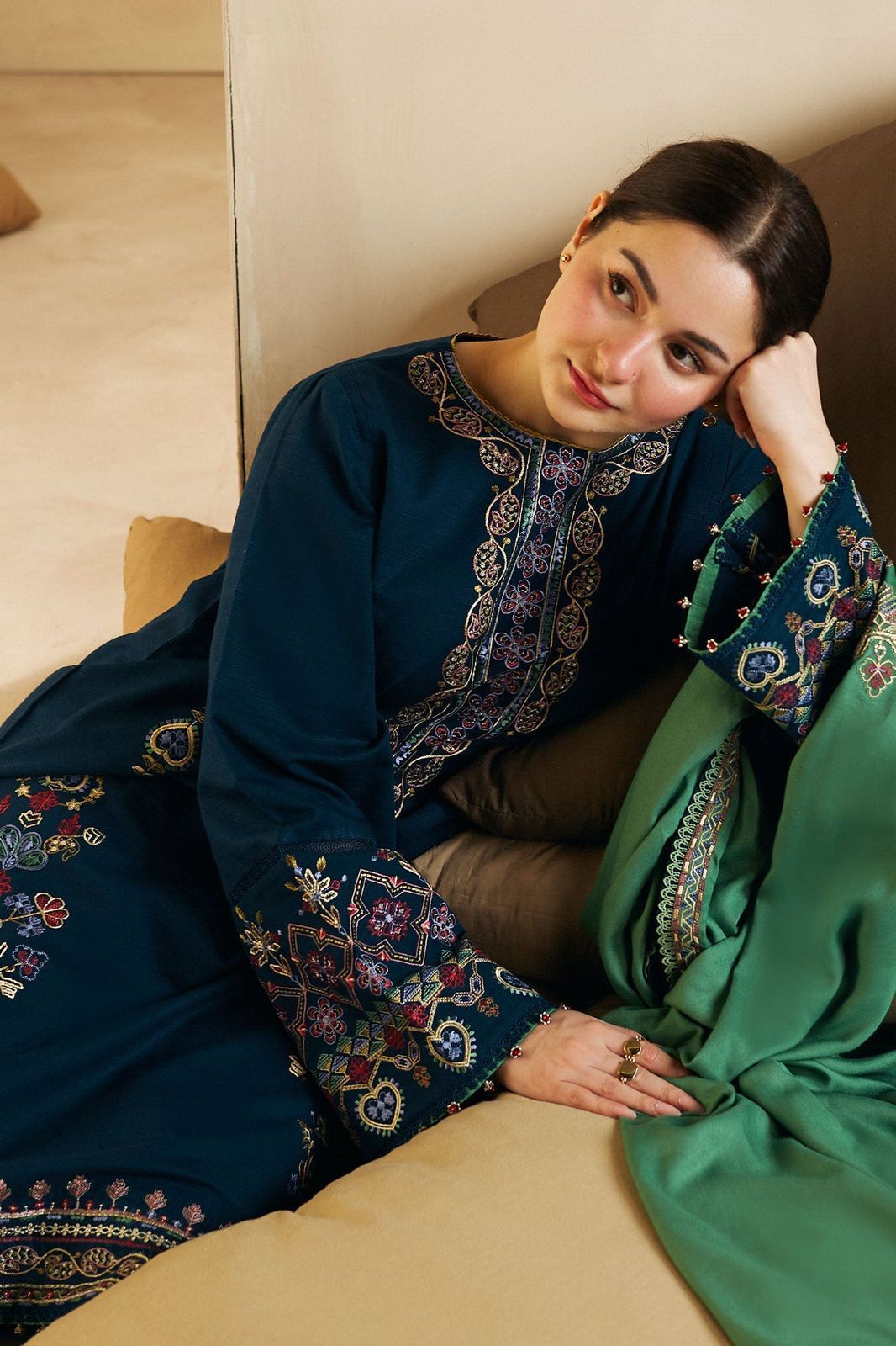 Zara Dhanak Embroidered 3 Piece | ZR103 | Trendy Outfits - Anu Jee.