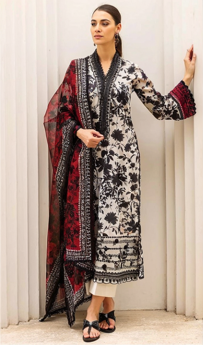 Zainab Chottani Khaddar Embroidered 3 Piece | ZC107| - Trendy Outfits -Anu Jee